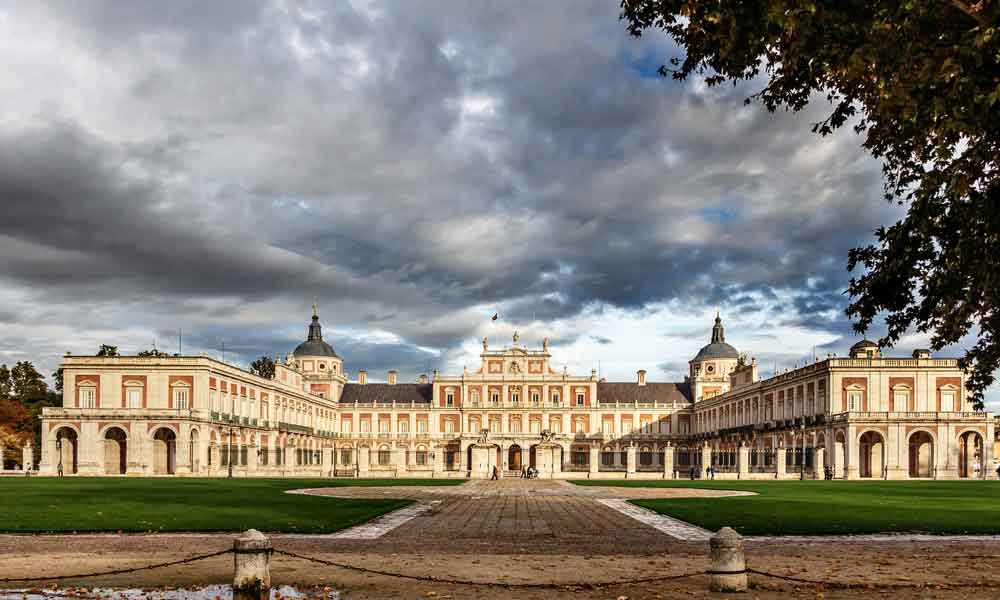 Aranjuez: Five Easy Days out from Madrid